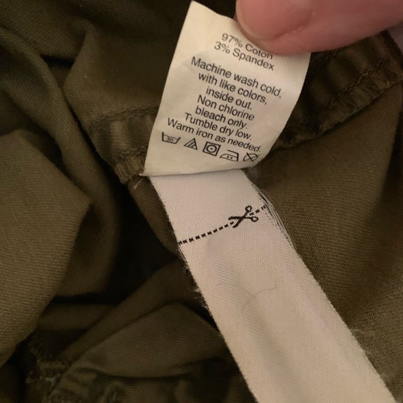 Urban Outfitters short skirt zipper elastic waist - Picture 5 of 6